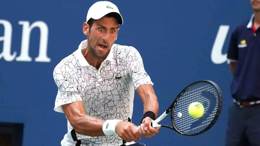 费德勒在中国队比赛中爆冷,出色防守引发热议的是谁 费德勒在中国队比赛中爆冷,出色防守引发热议的是谁