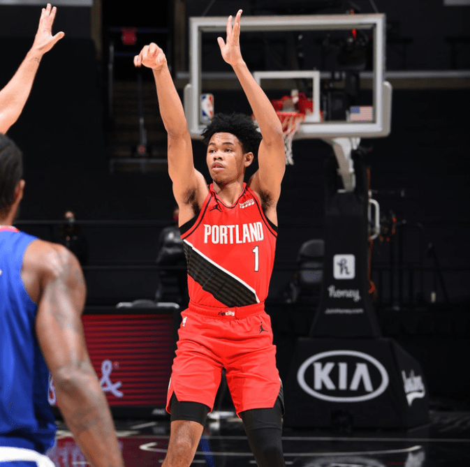 爱游戏- 德布劳内精彩进球 